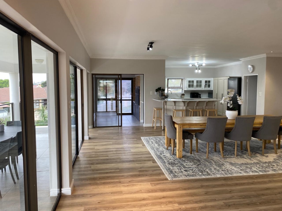4 Bedroom Property for Sale in Die Wingerd Western Cape